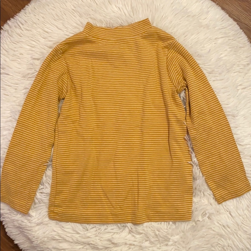 Long sleeve.